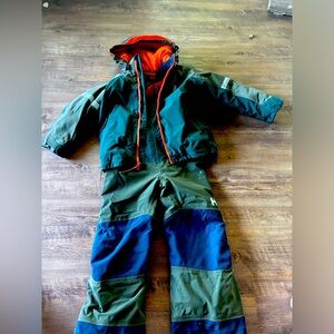 Boys helly Hansen snow suit